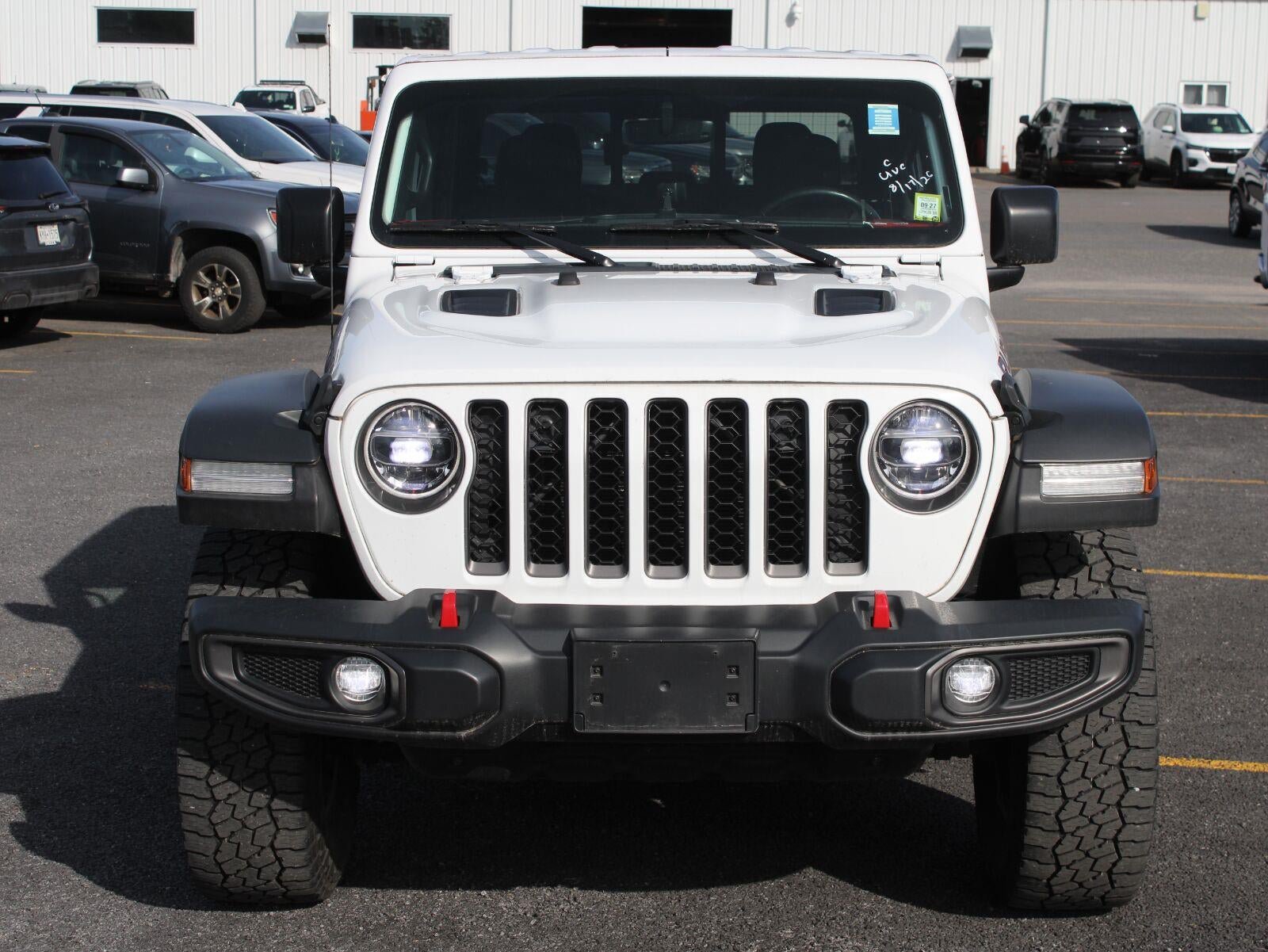 Used 2022 Jeep Gladiator Rubicon w/ LED Lighting Group AWD/4WD image 2