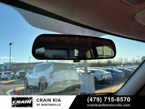 Used 2008 Chrysler PT Cruiser Limited image 24