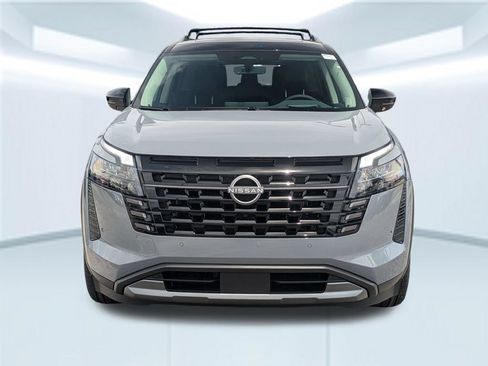 New 2026 Nissan Pathfinder Platinum w/ Cargo Package FWD image 10