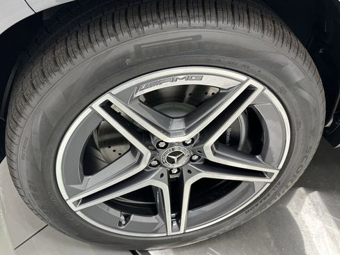 New 2026 Mercedes-Benz GLS 450 4MATIC image 13