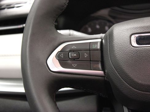 Used 2025 Jeep Compass Limited AWD/4WD image 20