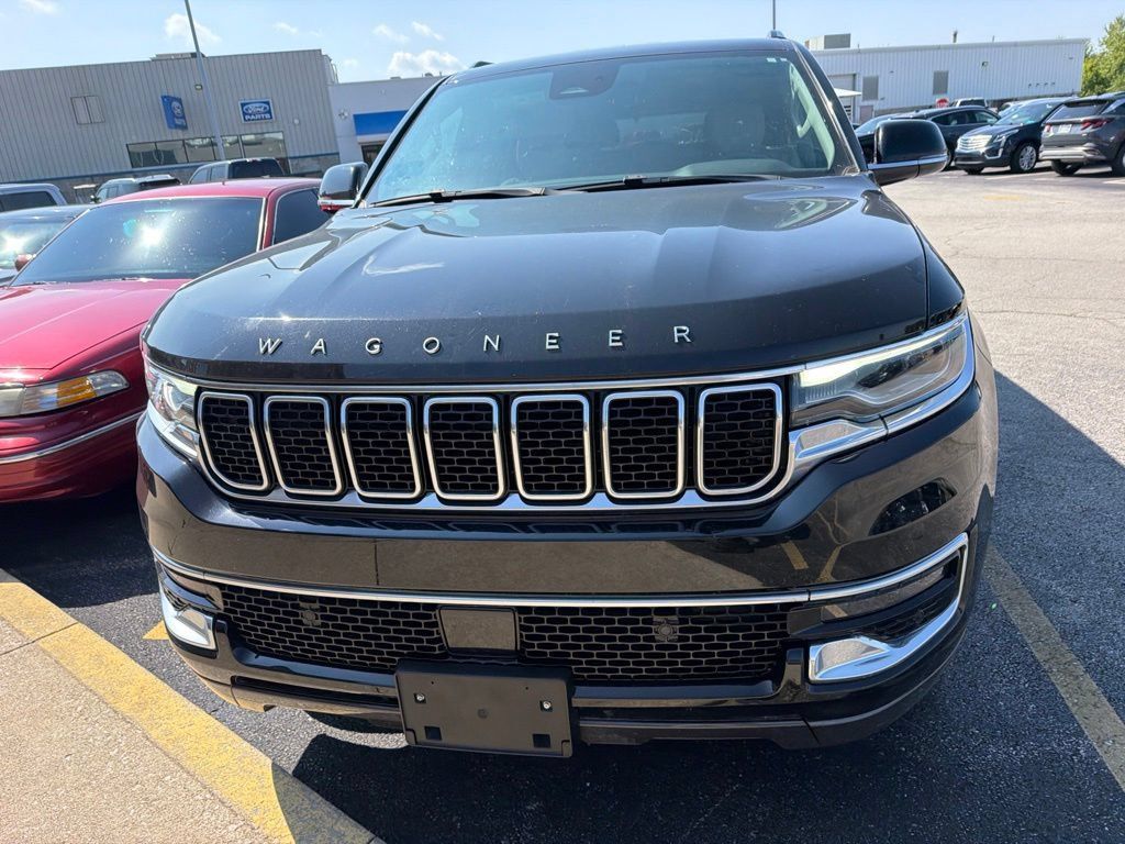 Used 2022 Jeep Wagoneer Series I AWD/4WD image 8