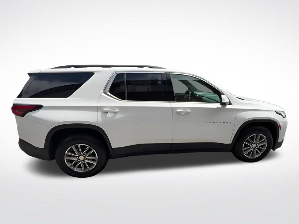 Used 2024 Chevrolet Traverse LT w/ LPO, Cargo Package AWD/4WD image 14