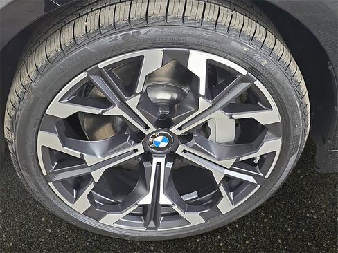 New 2026 BMW 330i xDrive Sedan w/ Premium Package image 34