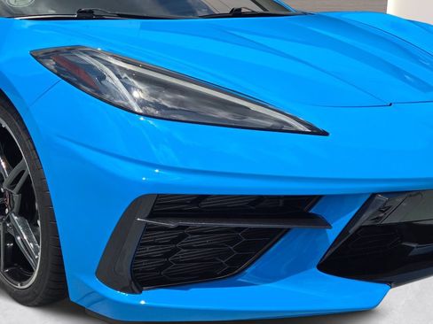 Used 2022 Chevrolet Corvette Stingray Preferred Cpe w/ 2LT RWD image 2
