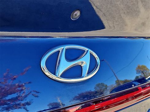 Used 2022 Hyundai Sonata Limited w/ Winter Weather Package image 30