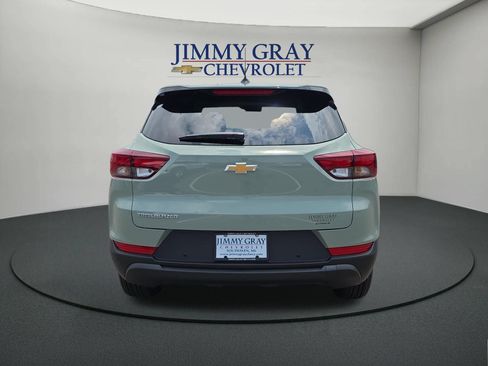 New 2026 Chevrolet TrailBlazer LS w/ LS Convenience Package FWD image 4