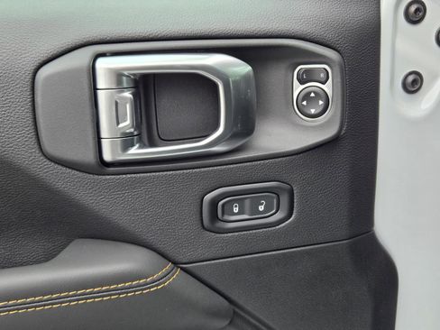 New 2025 Jeep Wrangler Unlimited Sahara w/ Safety Group image 22