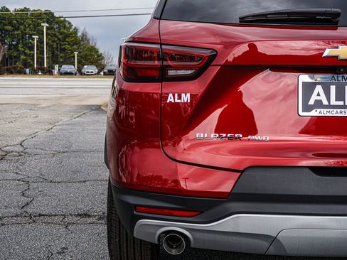 New 2025 Chevrolet Blazer LT w/ Convenience Package image 13