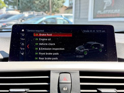 Used 2018 BMW 320i xDrive Sedan w/ Convenience Package AWD/4WD image 38