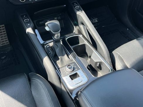 Used 2022 Kia Telluride SX image 14