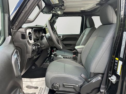 New 2025 Jeep Wrangler Sport S image 24