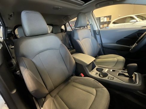 Used 2024 Subaru Crosstrek 2.0i Premium image 19