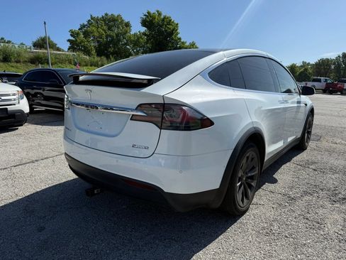 Used 2018 Tesla Model X P100D AWD/4WD image 2