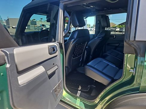 Used 2024 Ford Bronco Everglades AWD/4WD image 15