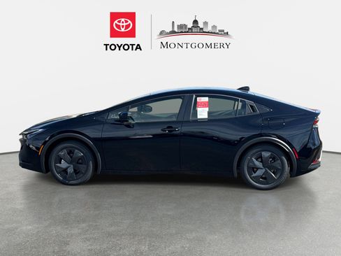 New 2026 Toyota Prius LE FWD image 6