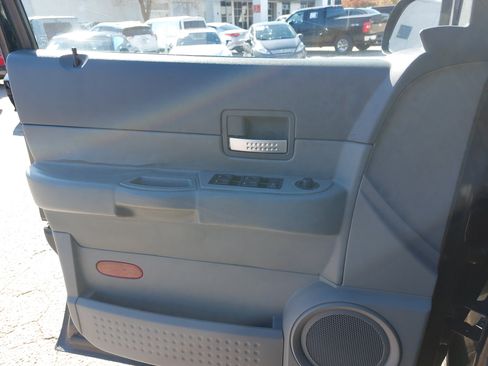 Used 2006 Dodge Durango SLT image 28