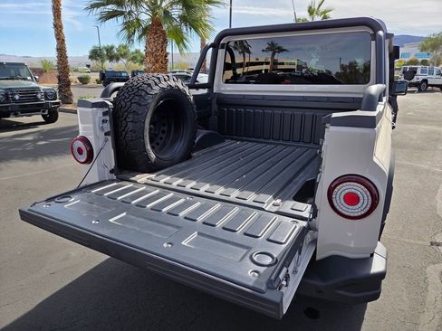 Used 2025 INEOS Grenadier Trialmaster Edition image 14