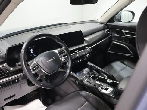 Used 2025 Kia Telluride S AWD/4WD image 15