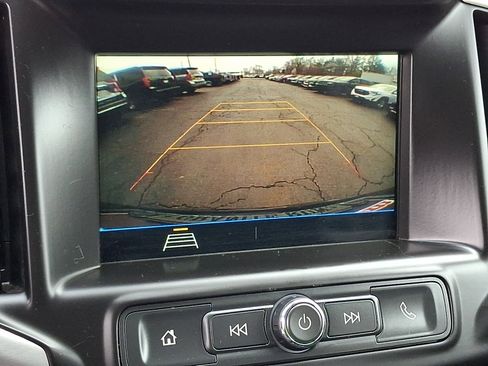 Used 2019 GMC Terrain SLE w/ Driver Convenience Package FWD image 18