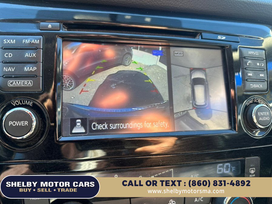 Used 2017 Nissan Rogue SV w/ SV Premium Package AWD/4WD image 14