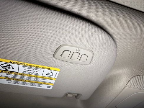 Used 2023 Ford Expedition XLT image 29