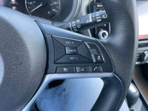 Used 2024 Nissan Kicks SV w/ Interior Electronics Package FWD image 19