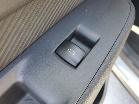 New 2027 Chevrolet Bolt LT w/ Comfort Package FWD image 16