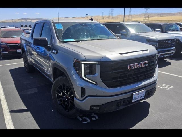 Used 2024 GMC Sierra 1500 Elevation w/ X31 Off-Road Package AWD/4WD image 2