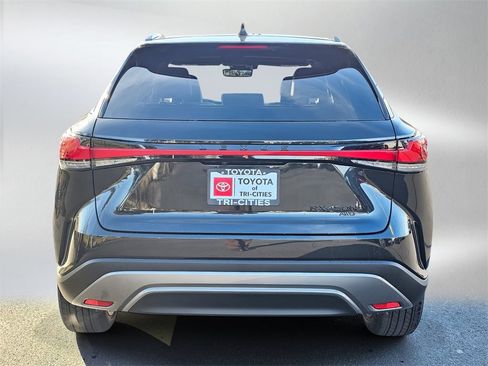 Used 2026 Lexus RX 450h Luxury w/ Convenience Package image 13