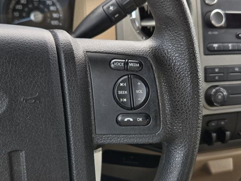 Used 2011 Ford F250 XLT w/ XLT Interior Pkg RWD image 19