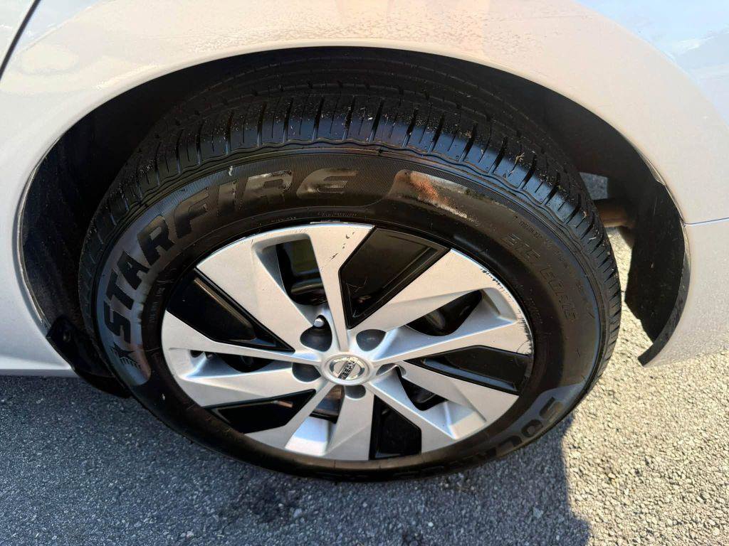 Used 2023 Nissan Altima 2.5 S FWD image 26