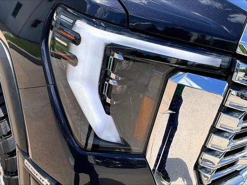 Used 2024 GMC Sierra 2500 Denali w/ Denali Reserve Package AWD/4WD image 51