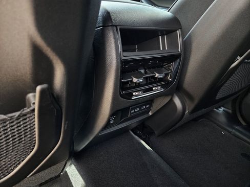 New 2026 Jeep Grand Cherokee Altitude RWD image 10