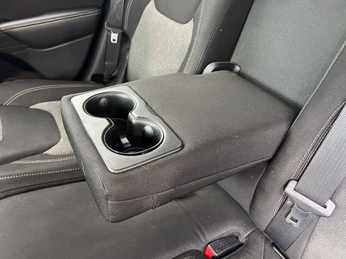 Used 2014 Jeep Cherokee Latitude image 23