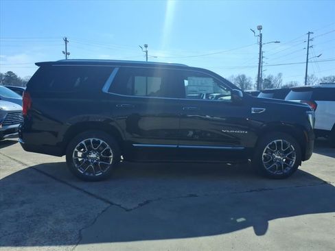 New 2026 GMC Yukon Elevation w/ LPO, Floor Liner Package image 8