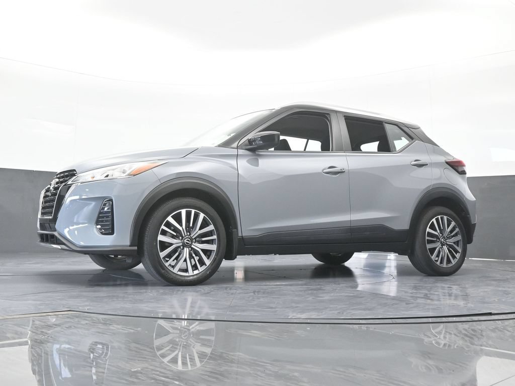 Used 2023 Nissan Kicks SV FWD image 55