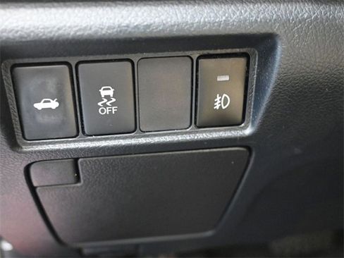 Used 2015 Toyota Avalon XLE image 21