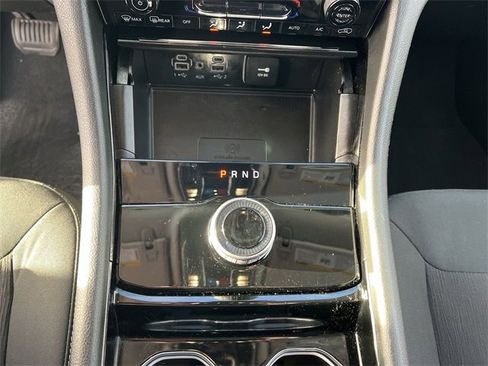 Used 2023 Jeep Grand Cherokee L Laredo w/ Luxury Tech Group I image 22