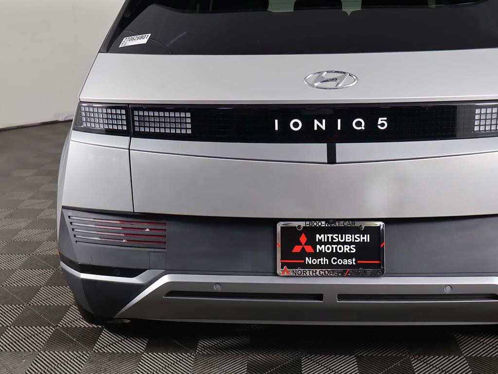 Used 2024 Hyundai Ioniq 5 SEL AWD/4WD image 16