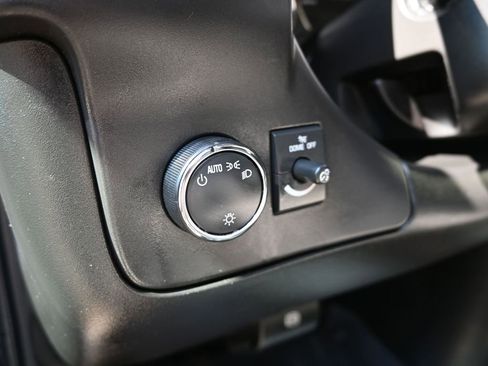 Used 2020 GMC Savana 3500 Extended w/ Driver Convenience Package image 18