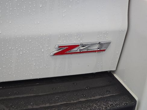 Used 2019 Chevrolet Tahoe LT image 35