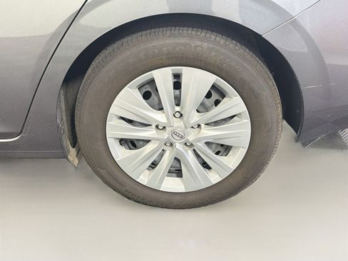 Used 2025 Nissan Sentra S FWD image 11