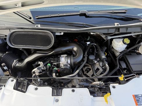 Used 2022 Ford Transit 350 image 17