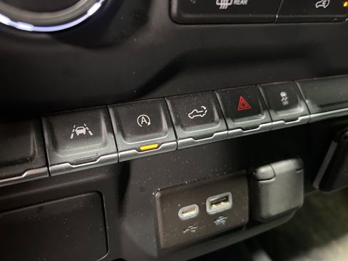 Used 2023 Chevrolet Silverado 1500 Custom w/ LPO, Dark Essentials Package AWD/4WD image 30