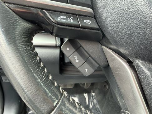 Used 2022 Subaru Forester Premium AWD/4WD image 16