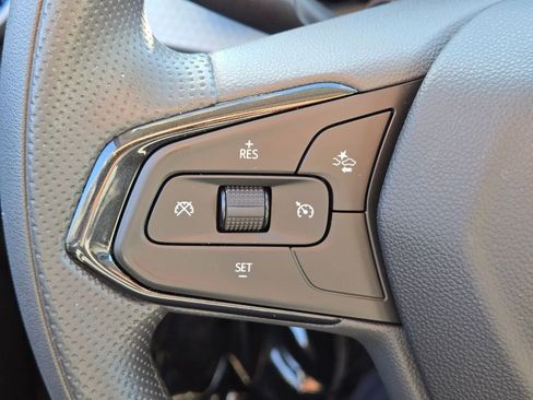 Used 2024 Chevrolet Trax LS w/ LS Convenience Package image 23