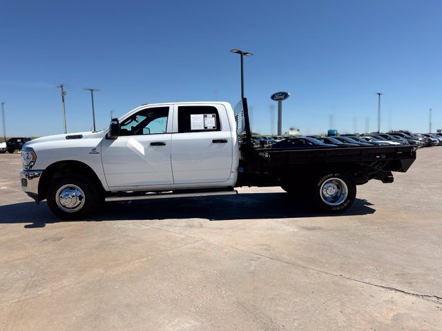 Used 2024 RAM 3500 Tradesman w/ Chrome Appearance Group AWD/4WD image 5