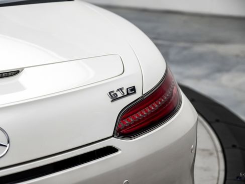 Used 2018 Mercedes-Benz AMG GT C image 20