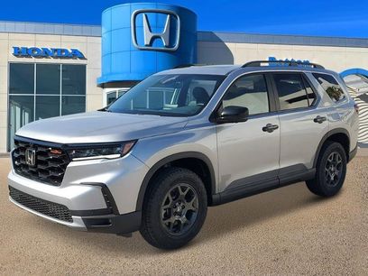 New 2025 Honda Pilot TrailSport